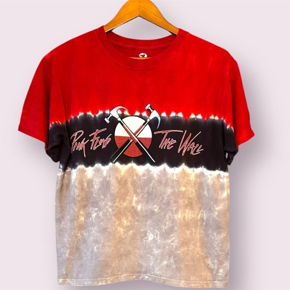 LIQUID BLUE Pink Floyd "The Wall" Hammer Graphic Tie-Dye Tee
